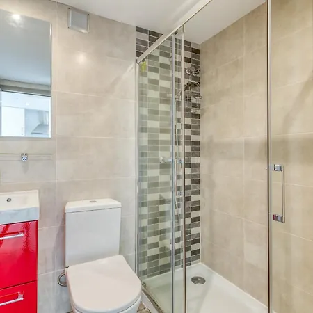 Real Apartment Estepona