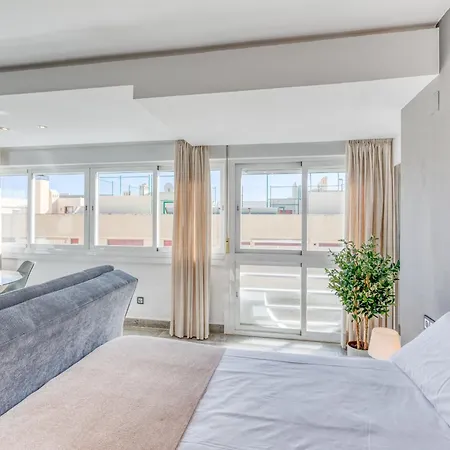 Διαμέρισμα Real Εστεπόνα