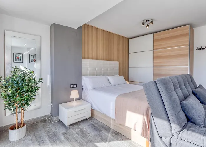 Real Апартаменти Естепона